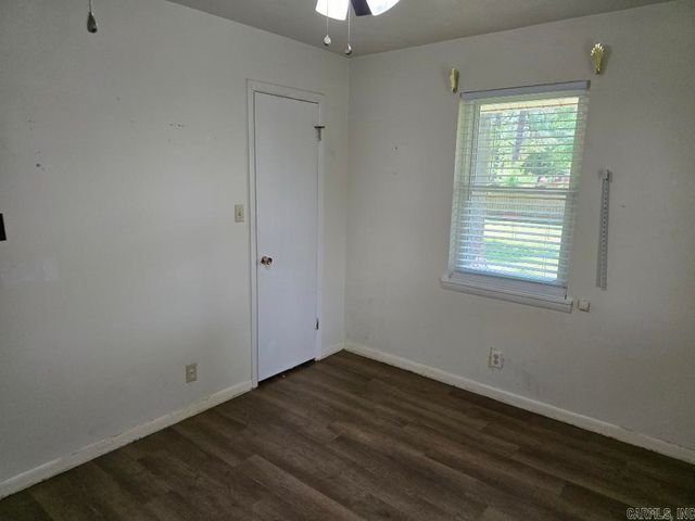 209 Cain Dr, Mccrory, AR 72101