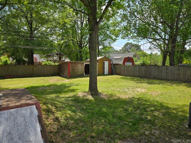 209 Cain Dr, Mccrory, AR 72101