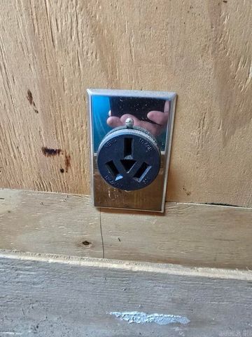 209 Cain Dr, Mccrory, AR 72101