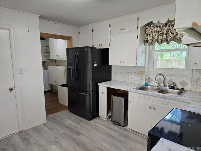 209 Cain Dr, Mccrory, AR 72101