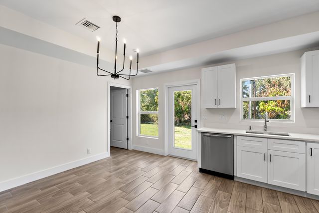 3003 SE Fairmont Street, Stuart, FL 34997