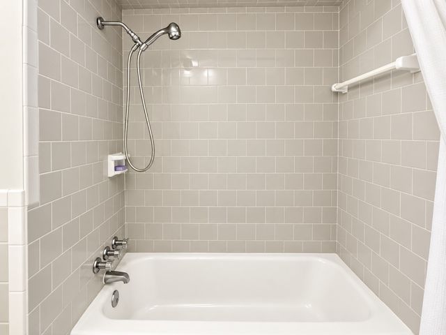 14 Cornell Rd, Framingham, MA 01701