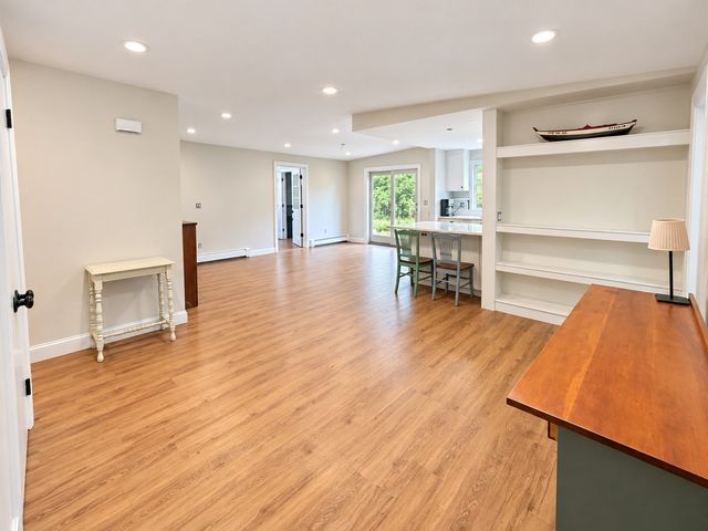 14 Cornell Rd, Framingham, MA 01701