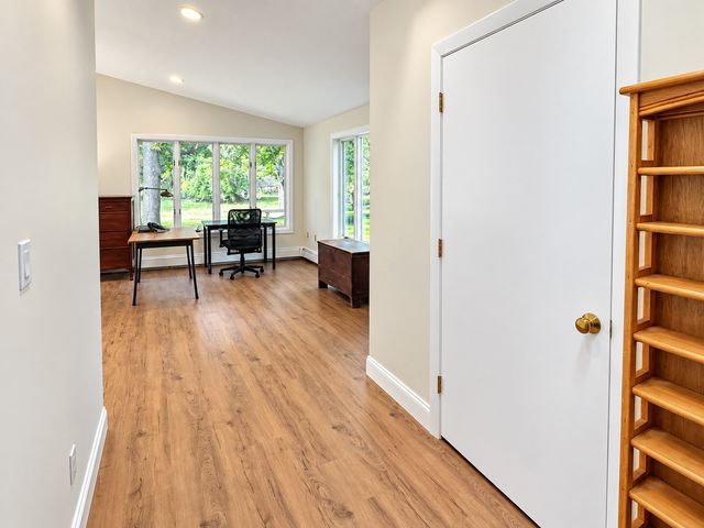 14 Cornell Rd, Framingham, MA 01701