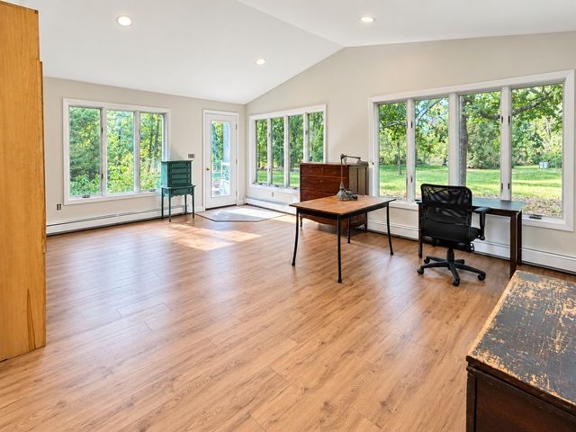 14 Cornell Rd, Framingham, MA 01701
