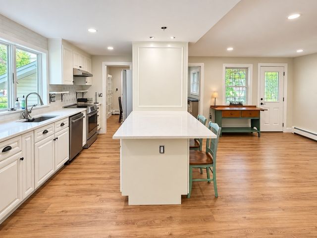 14 Cornell Rd, Framingham, MA 01701