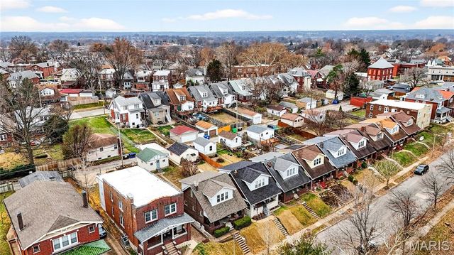 6038 Columbia Avenue, St Louis, MO 63139