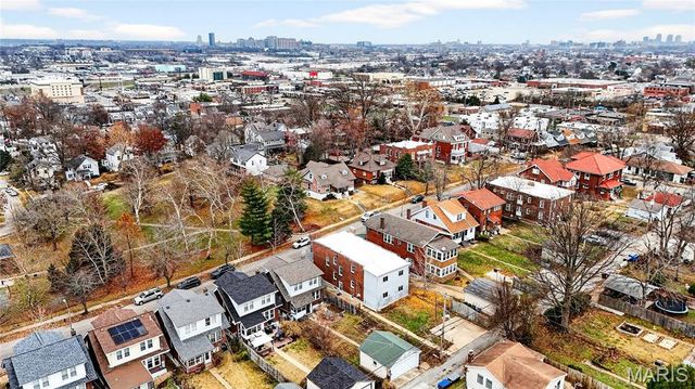 6038 Columbia Avenue, St Louis, MO 63139