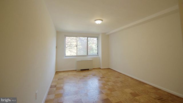 10201 GROSVENOR PL #112, North Bethesda, MD 20852