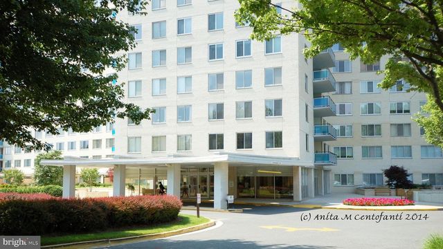 10201 GROSVENOR PL #112, North Bethesda, MD 20852