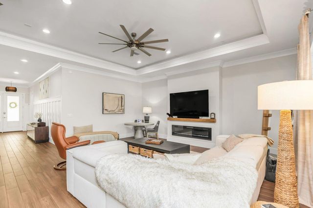 82 Amadeus Avenue, Freeport, FL 32439