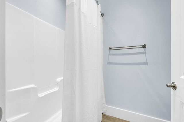 82 Amadeus Avenue, Freeport, FL 32439