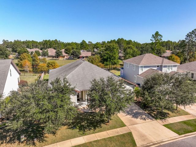 82 Amadeus Avenue, Freeport, FL 32439