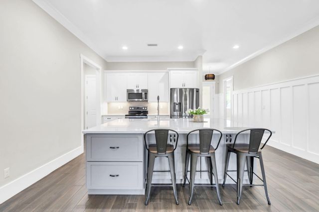 82 Amadeus Avenue, Freeport, FL 32439