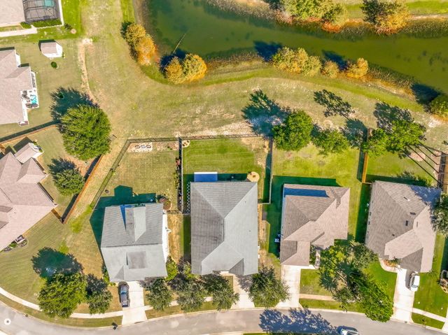 82 Amadeus Avenue, Freeport, FL 32439