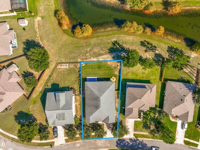 82 Amadeus Avenue, Freeport, FL 32439