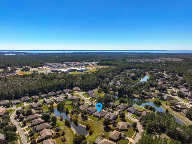 82 Amadeus Avenue, Freeport, FL 32439