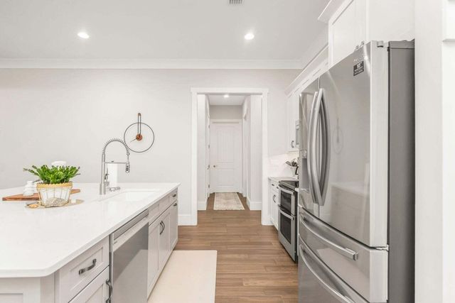 82 Amadeus Avenue, Freeport, FL 32439