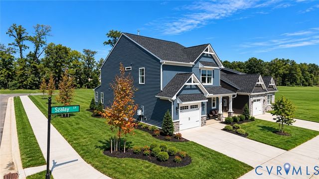 10299 Szalay Ln, Ashland, VA 23005