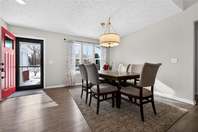 36544 Annie Lane, North Ridgeville, OH 44039