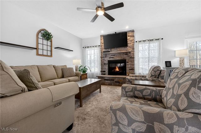 36544 Annie Lane, North Ridgeville, OH 44039