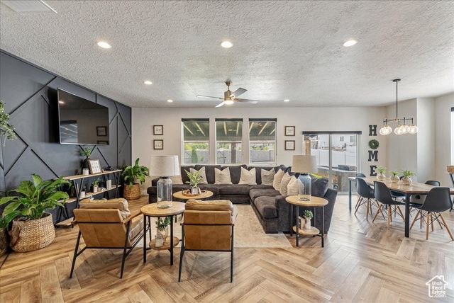 4847 W TRANSCENDENT CT, West Jordan, UT 84088