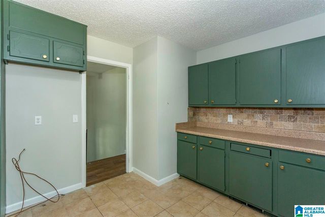 2015 CARRAWAY LANE, Birmingham, AL 35235