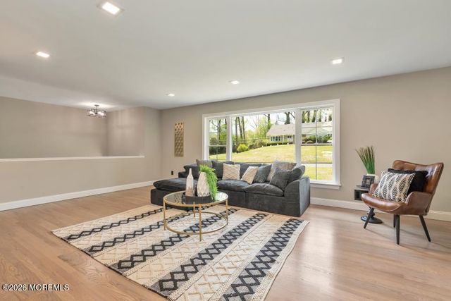 4 Blue Hills Drive, Holmdel, NJ 07733