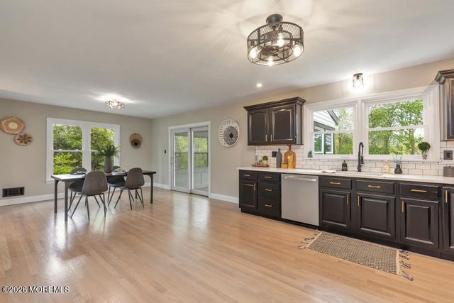 4 Blue Hills Drive, Holmdel, NJ 07733