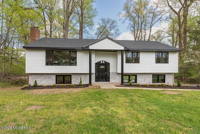 4 Blue Hills Drive, Holmdel, NJ 07733