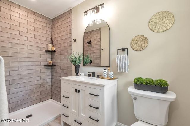 4 Blue Hills Drive, Holmdel, NJ 07733