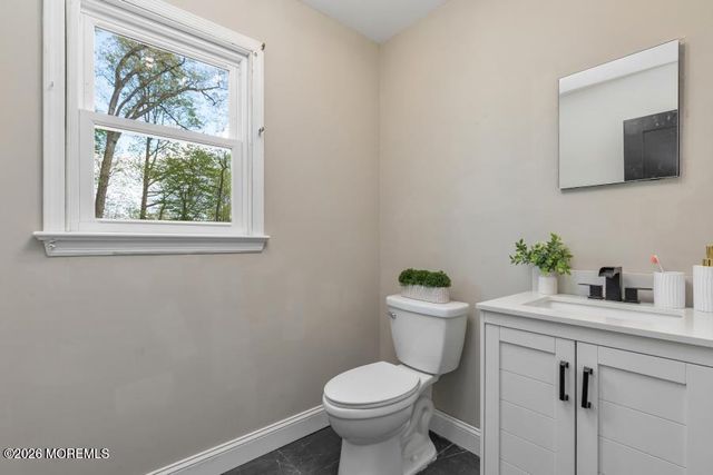 4 Blue Hills Drive, Holmdel, NJ 07733