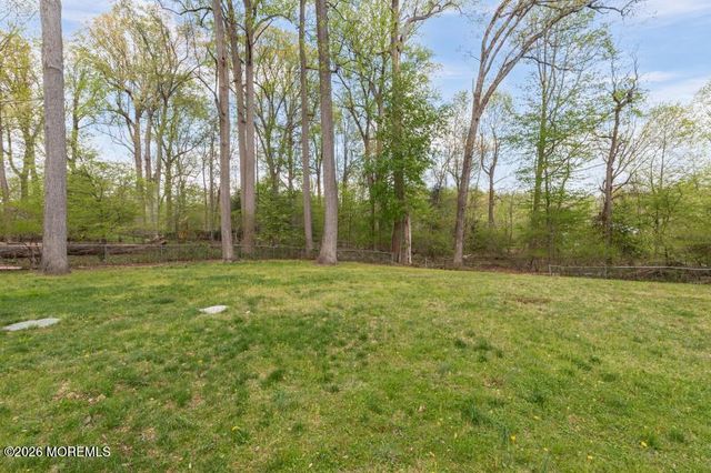 4 Blue Hills Drive, Holmdel, NJ 07733