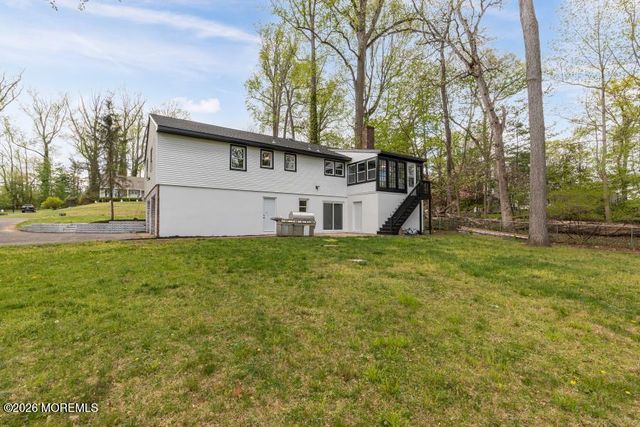 4 Blue Hills Drive, Holmdel, NJ 07733