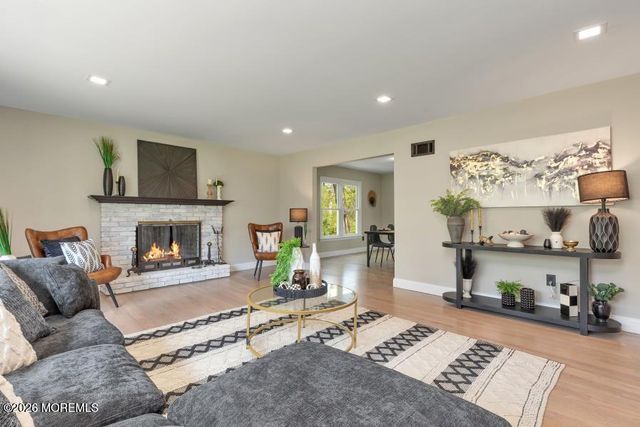 4 Blue Hills Drive, Holmdel, NJ 07733