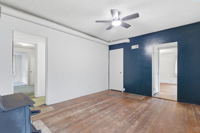 348 NW Harrison, Pullman, WA 99163