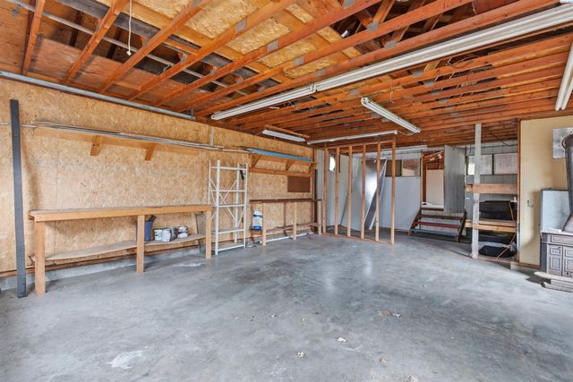 348 NW Harrison, Pullman, WA 99163