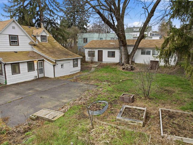 348 NW Harrison, Pullman, WA 99163