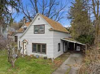 348 NW Harrison, Pullman, WA 99163