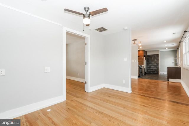 1210 SEVERN AVE, Cherry Hill, NJ 08002