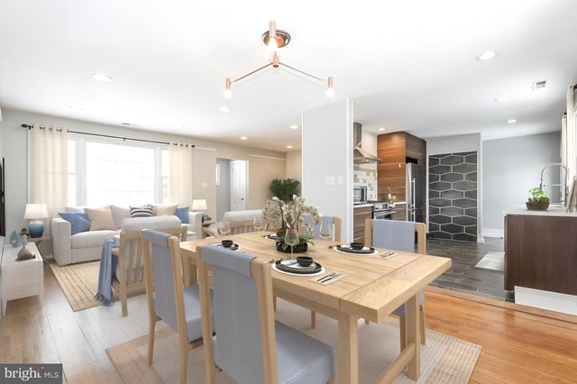 1210 SEVERN AVE, Cherry Hill, NJ 08002