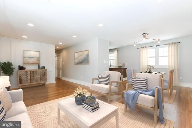 1210 SEVERN AVE, Cherry Hill, NJ 08002