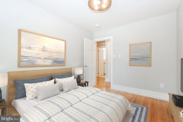 1210 SEVERN AVE, Cherry Hill, NJ 08002