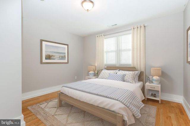 1210 SEVERN AVE, Cherry Hill, NJ 08002