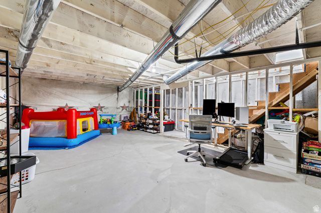 402 N BOUY LN, Saratoga Springs, UT 84045