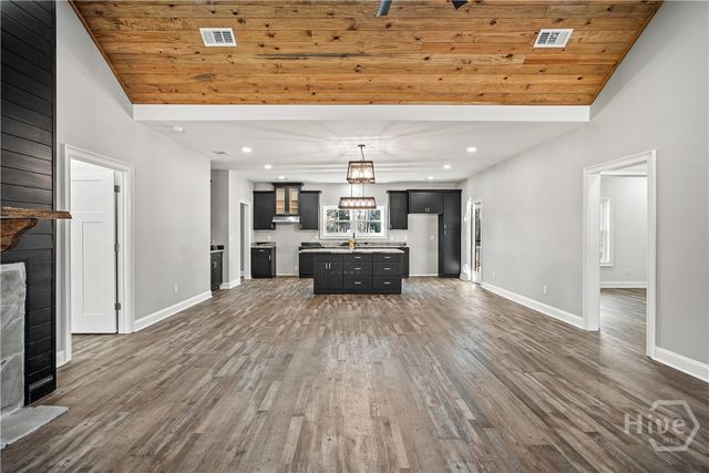 217 Mimosa Road, Swainsboro, GA 30401