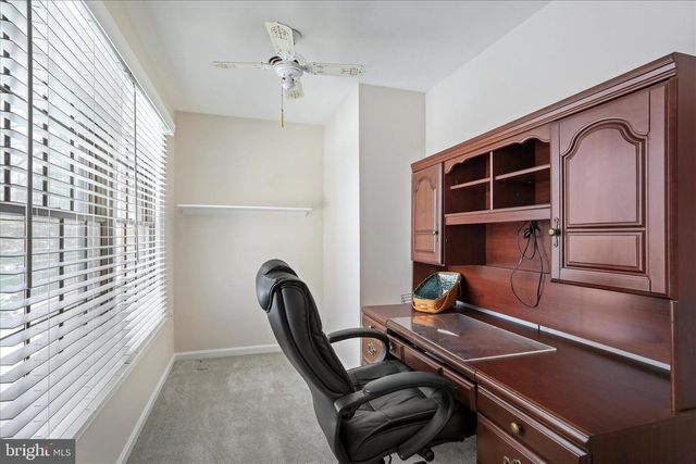 155 SHIREOAKS DR, Martinsburg, WV 25403