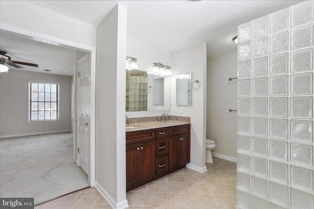 155 SHIREOAKS DR, Martinsburg, WV 25403