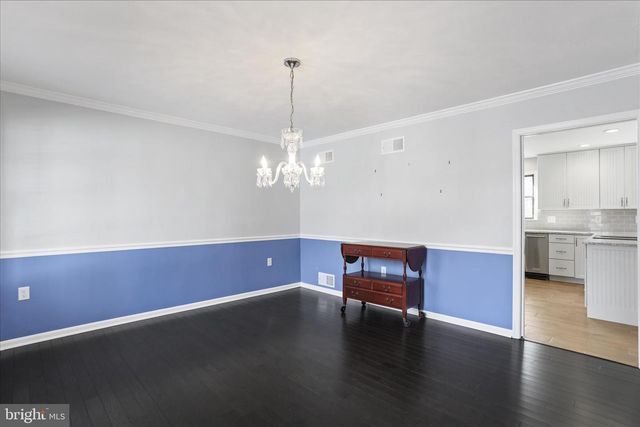 155 SHIREOAKS DR, Martinsburg, WV 25403