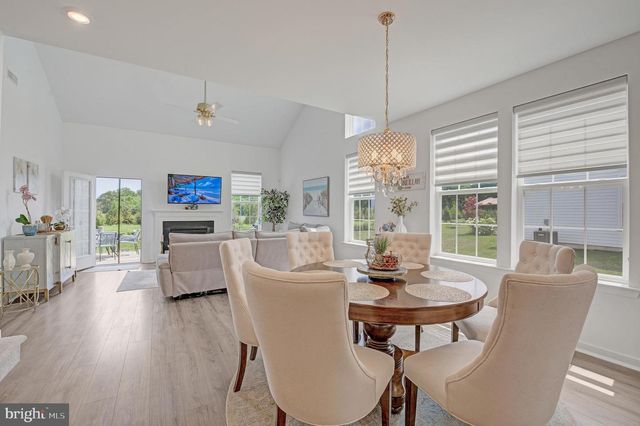 120 BRIDGE BLVD, Eastampton, NJ 08060